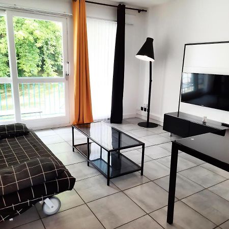 La Poterie - Appartement Avec Balcon Et Parking Prive Quimper Exteriör bild