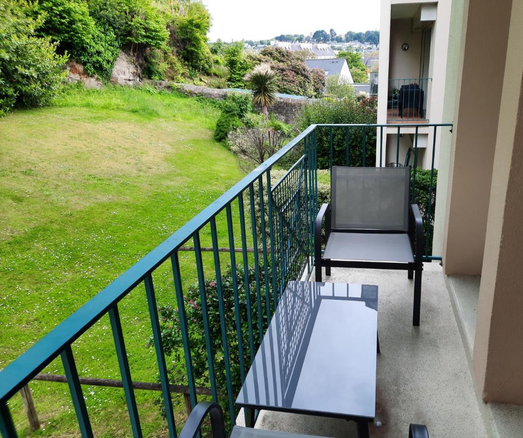 La Poterie - Appartement Avec Balcon Et Parking Prive Quimper Exteriör bild